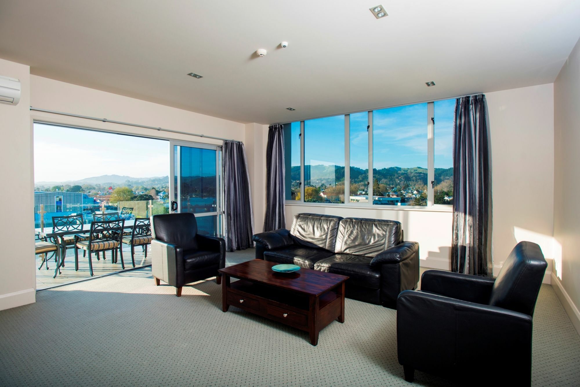 Emerald Hotel Gisborne Dış mekan fotoğraf